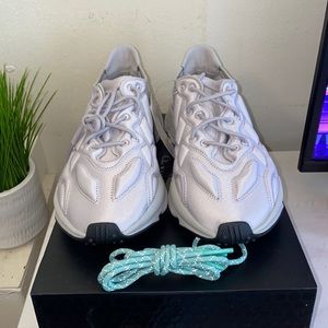 ADIDAS OZWEEGO 3-D